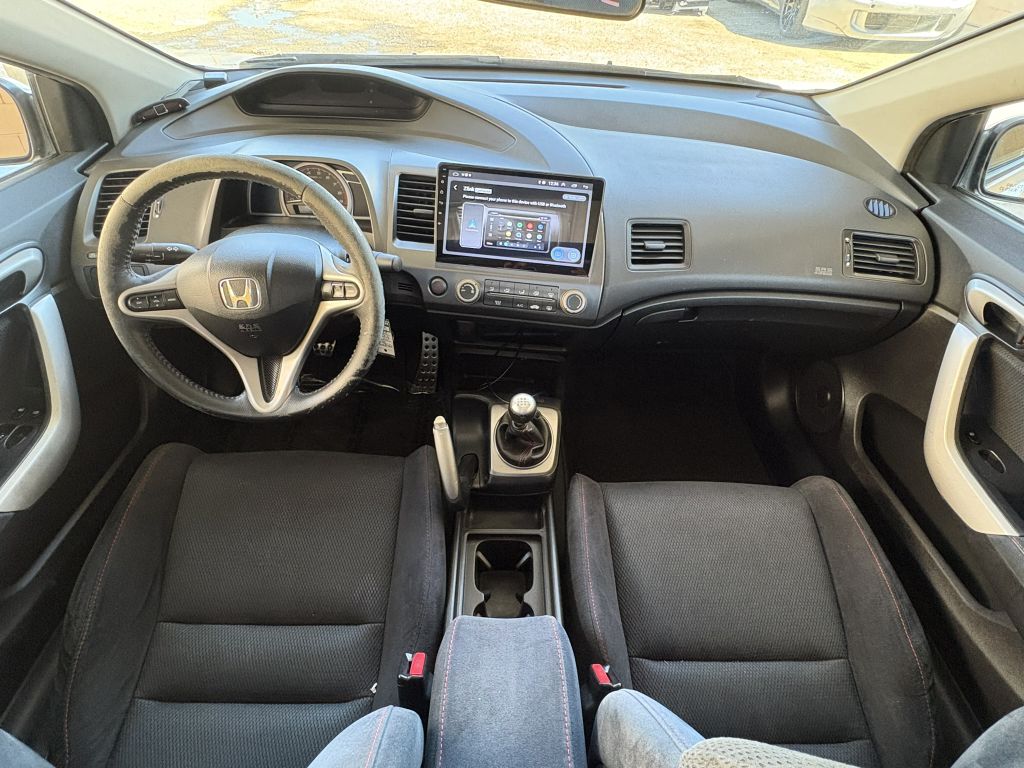 Photo 13 of this HONDA CIVIC