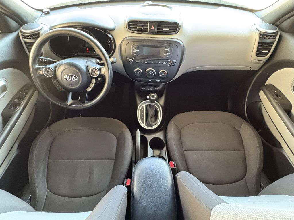 Photo 12 of this KIA SOUL