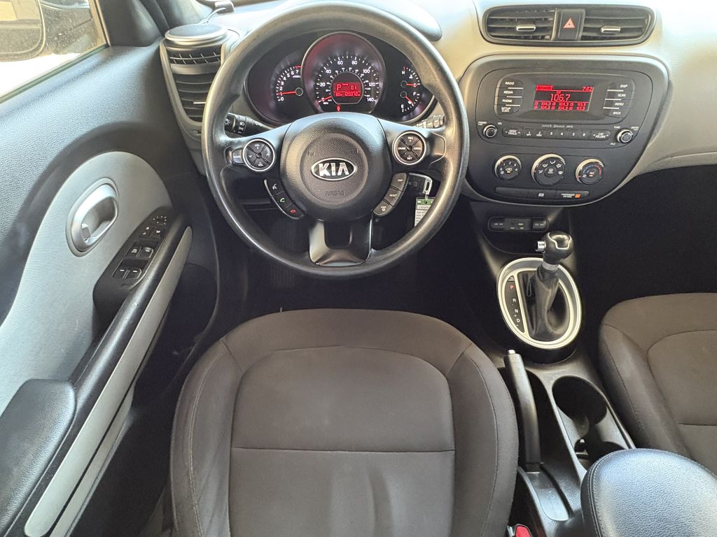 Photo 14 of this KIA SOUL