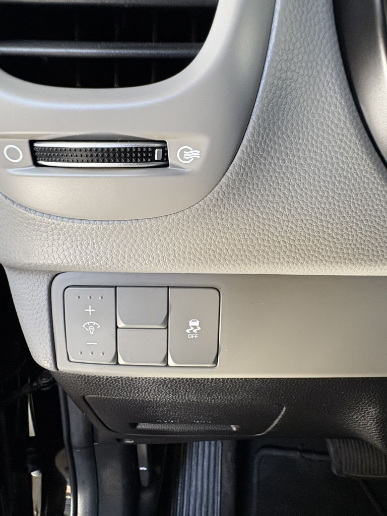 Photo 27 of this KIA SOUL