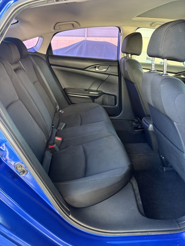 Photo 20 of this HONDA CIVIC