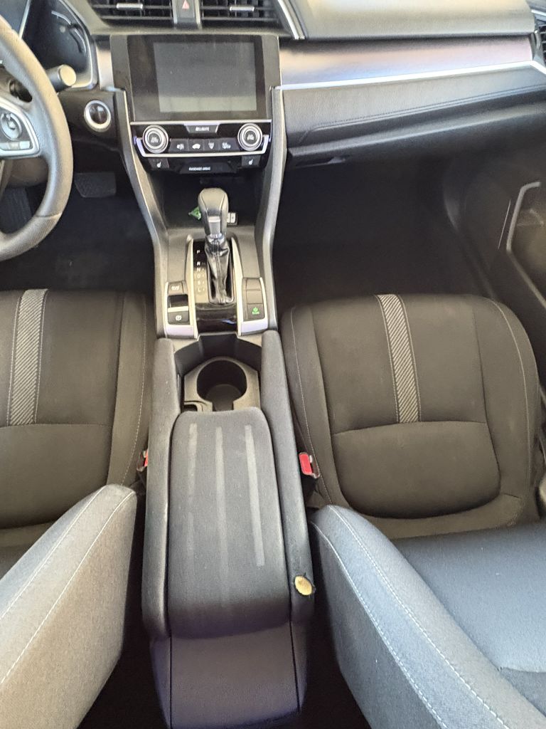 Photo 28 of this HONDA CIVIC
