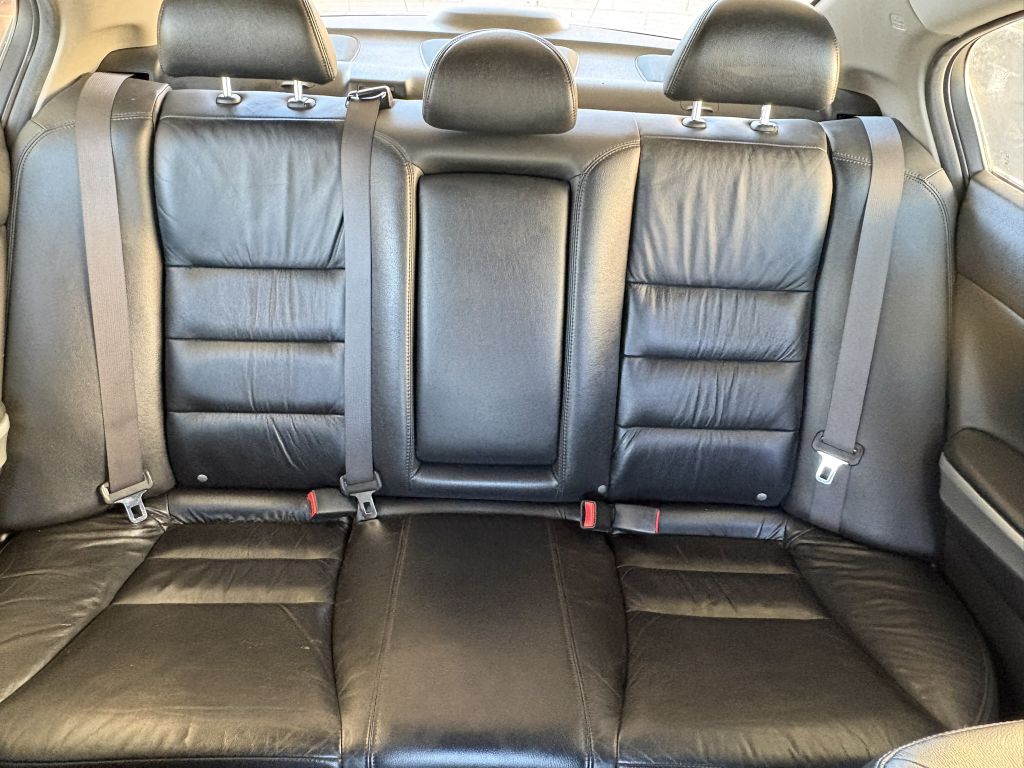 Photo 26 of this HONDA ACCORD