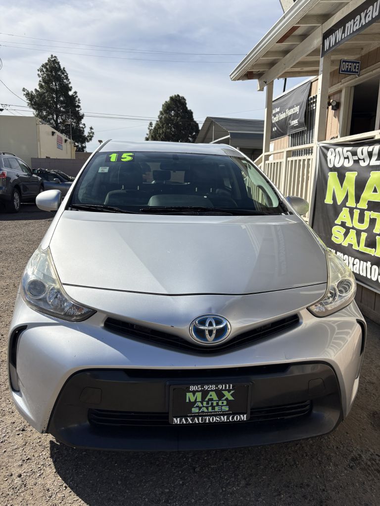 Photo 5 of this TOYOTA PRIUS V