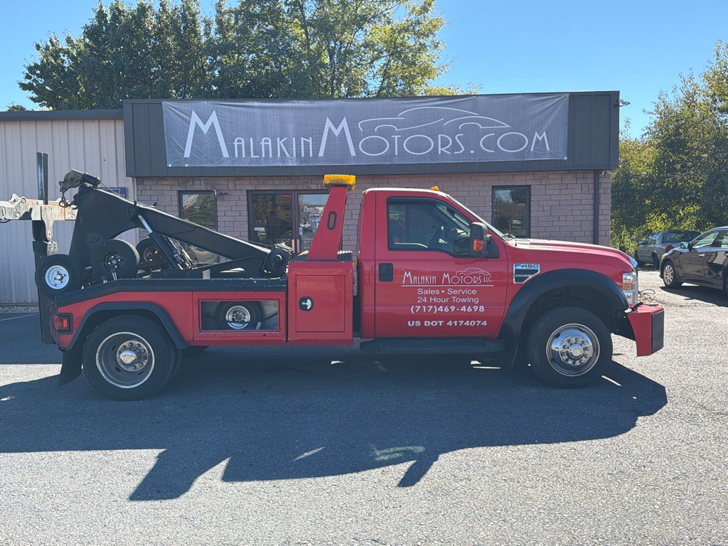 Photo 2 of this FORD F450- WRECKER
