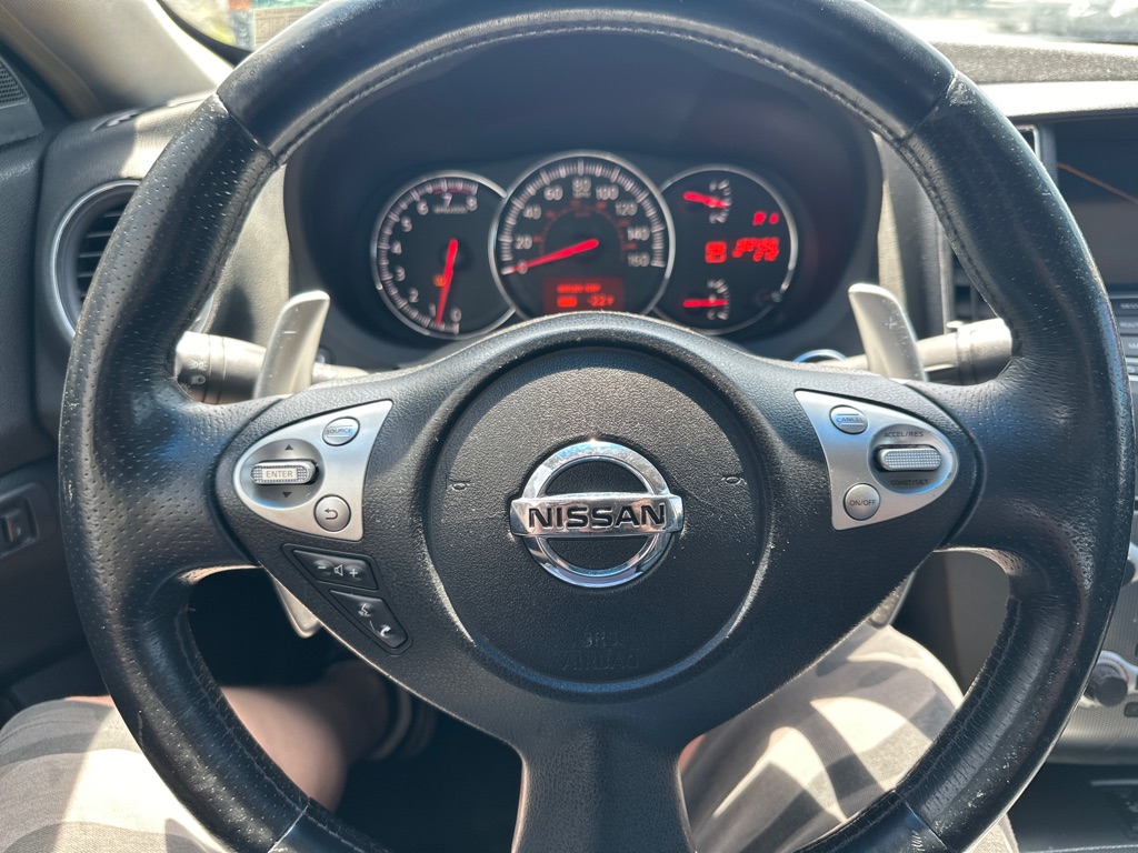Photo 18 of this NISSAN MAXIMA