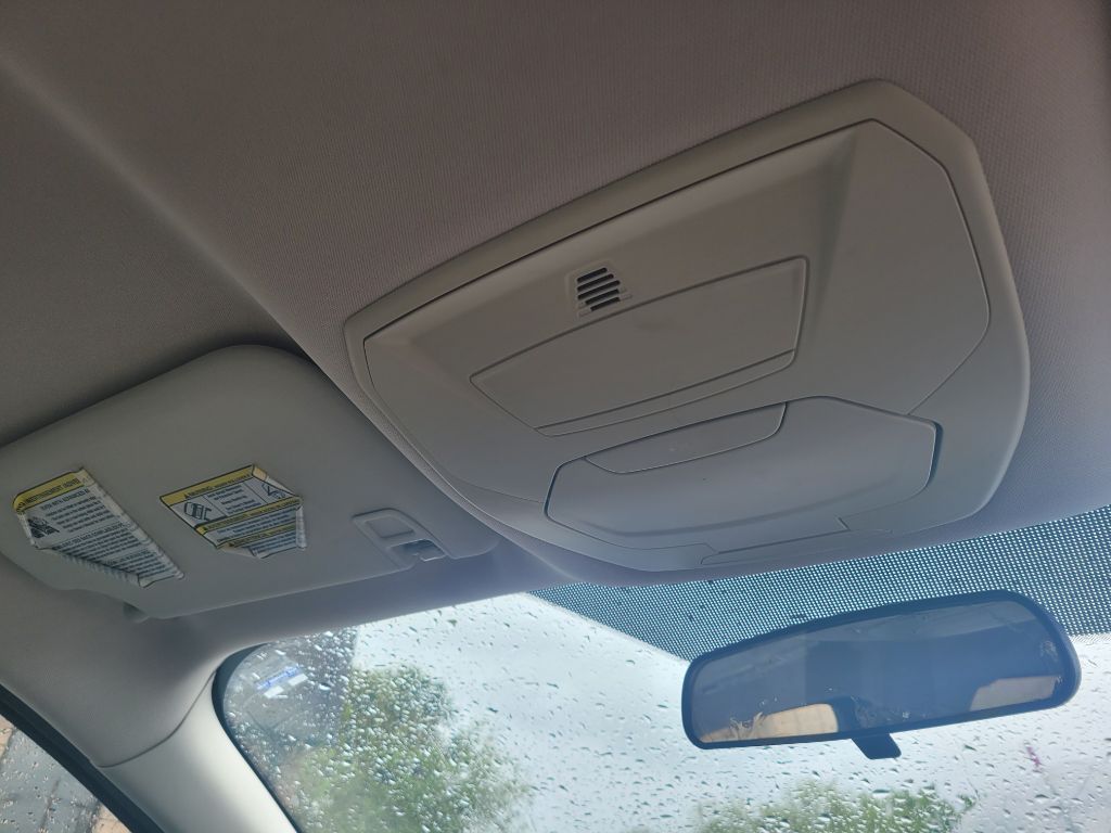 Photo 14 of this FORD ESCAPE
