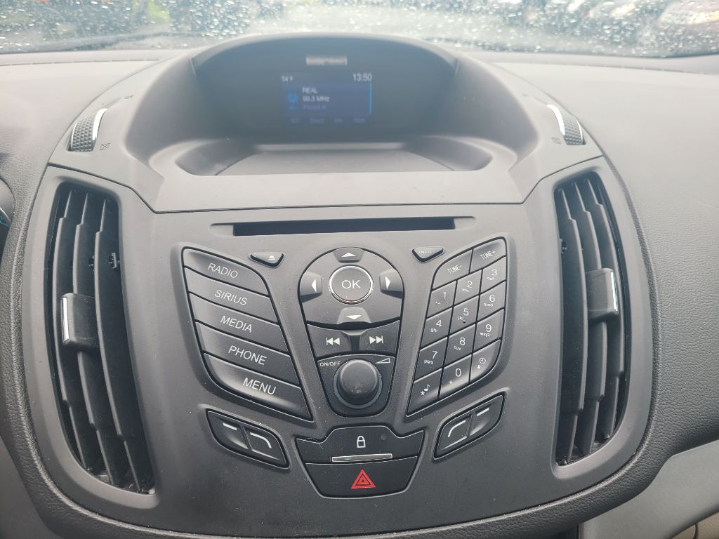 Photo 16 of this FORD ESCAPE