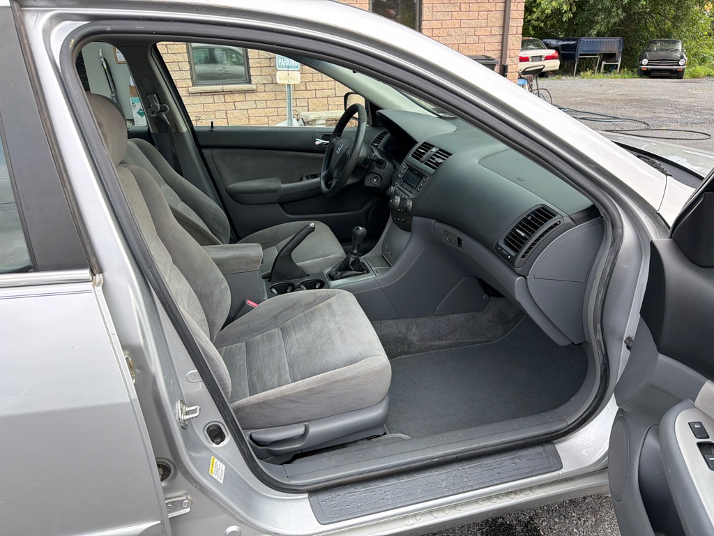 Photo 12 of this HONDA ACCORD