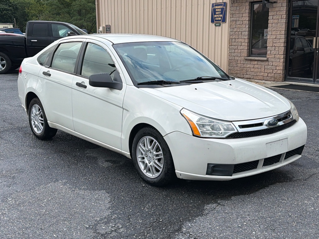 2011 FORD FOCUS