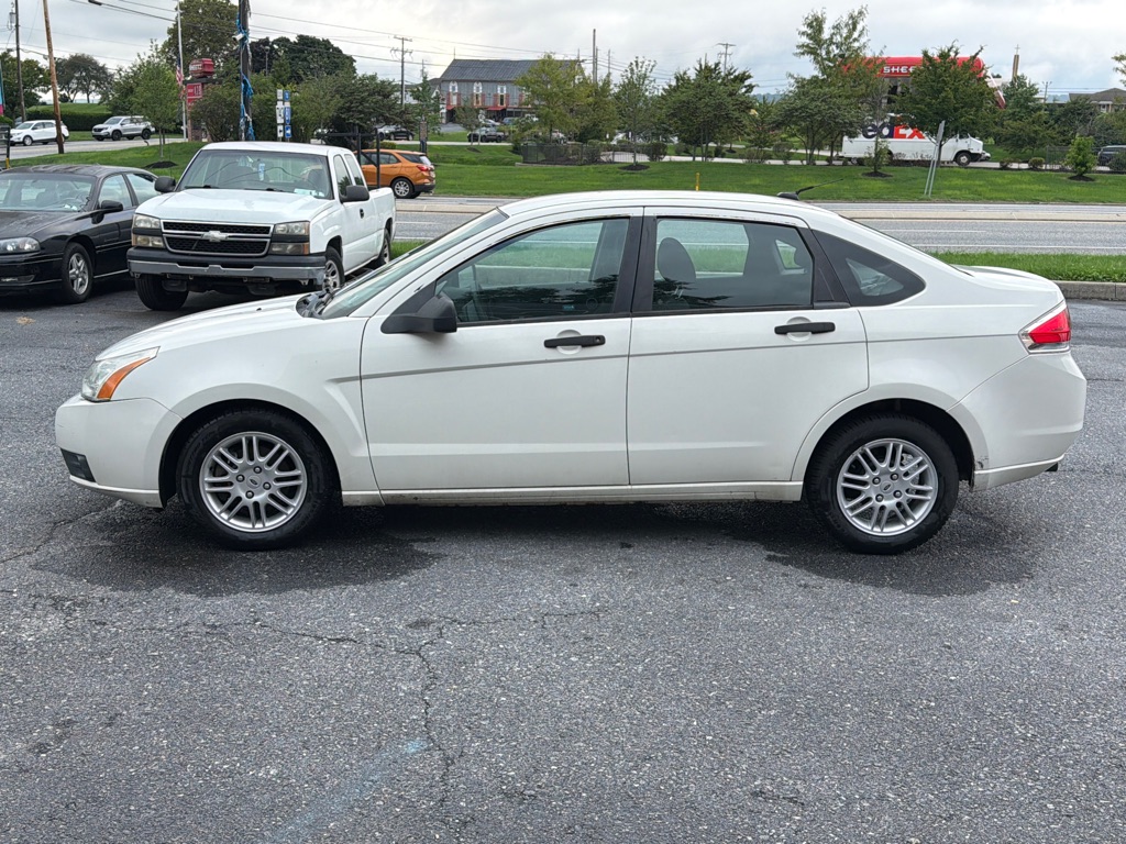 Photo 6 of this FORD FOCUS