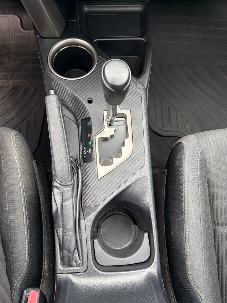 Photo 17 of this TOYOTA RAV4