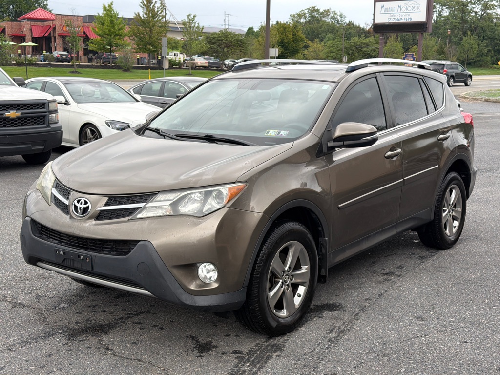 Photo 7 of this TOYOTA RAV4