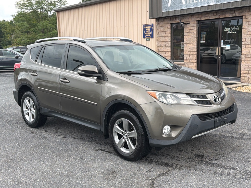 2015 TOYOTA RAV4
