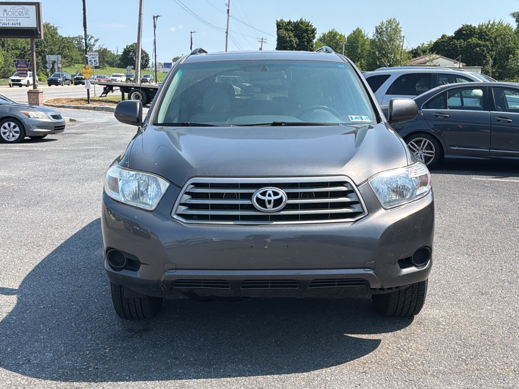 Photo 8 of this TOYOTA HIGHLANDER