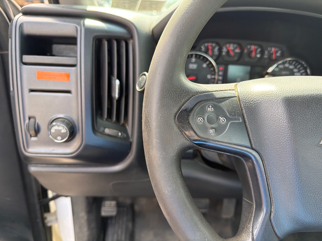 Photo 15 of this CHEVROLET SILVERADO 1500