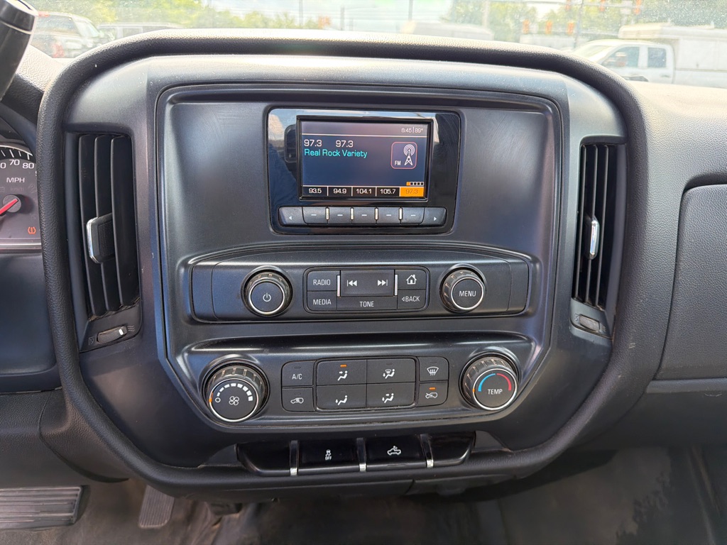 Photo 13 of this CHEVROLET SILVERADO 1500