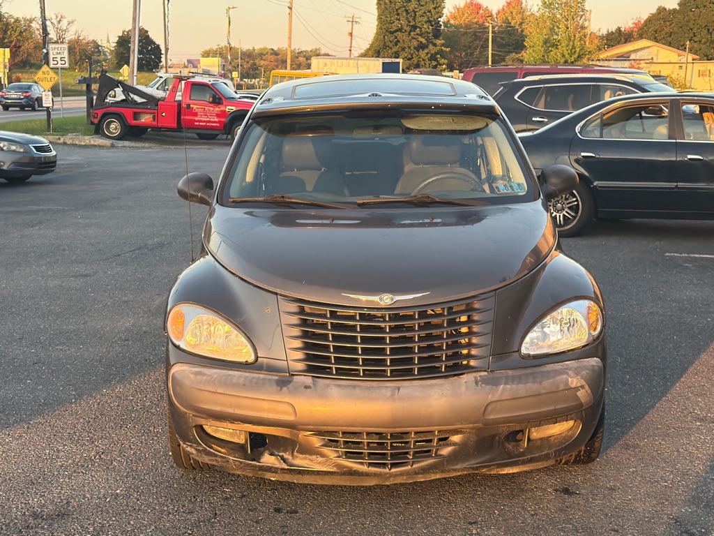 Photo 8 of this CHRYSLER PT CRUISER