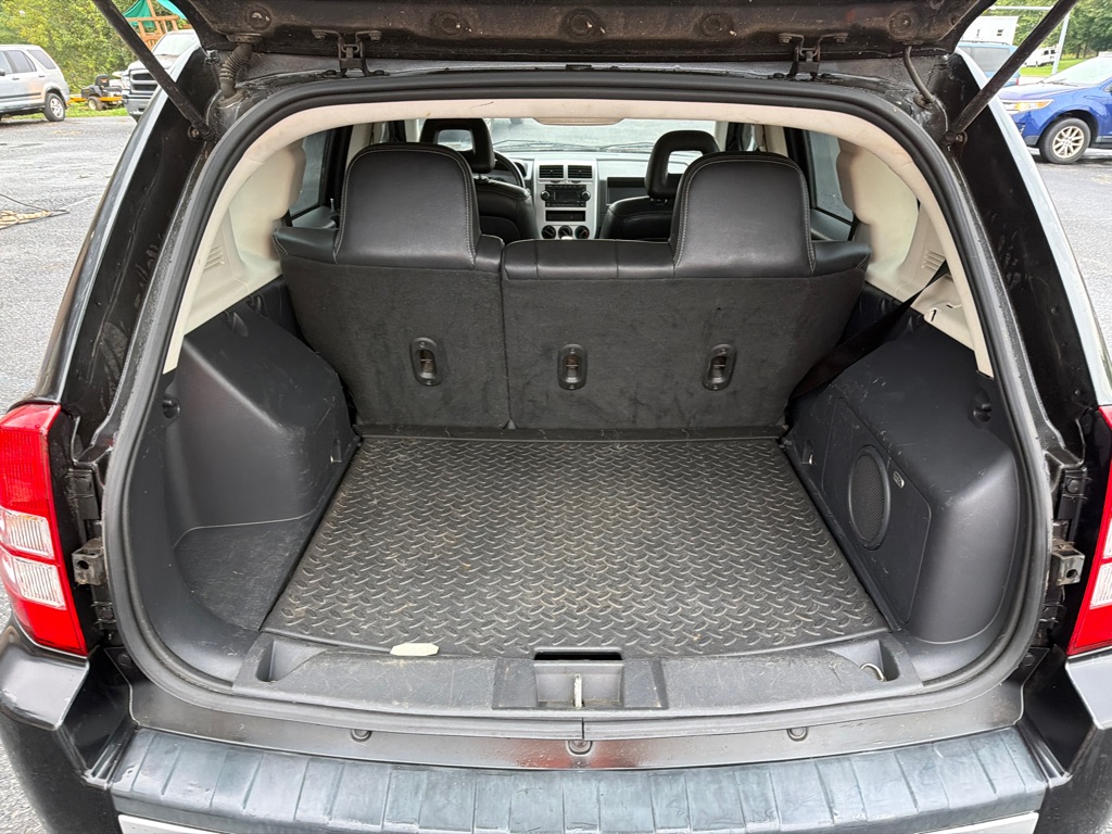 Photo 11 of this JEEP COMPASS