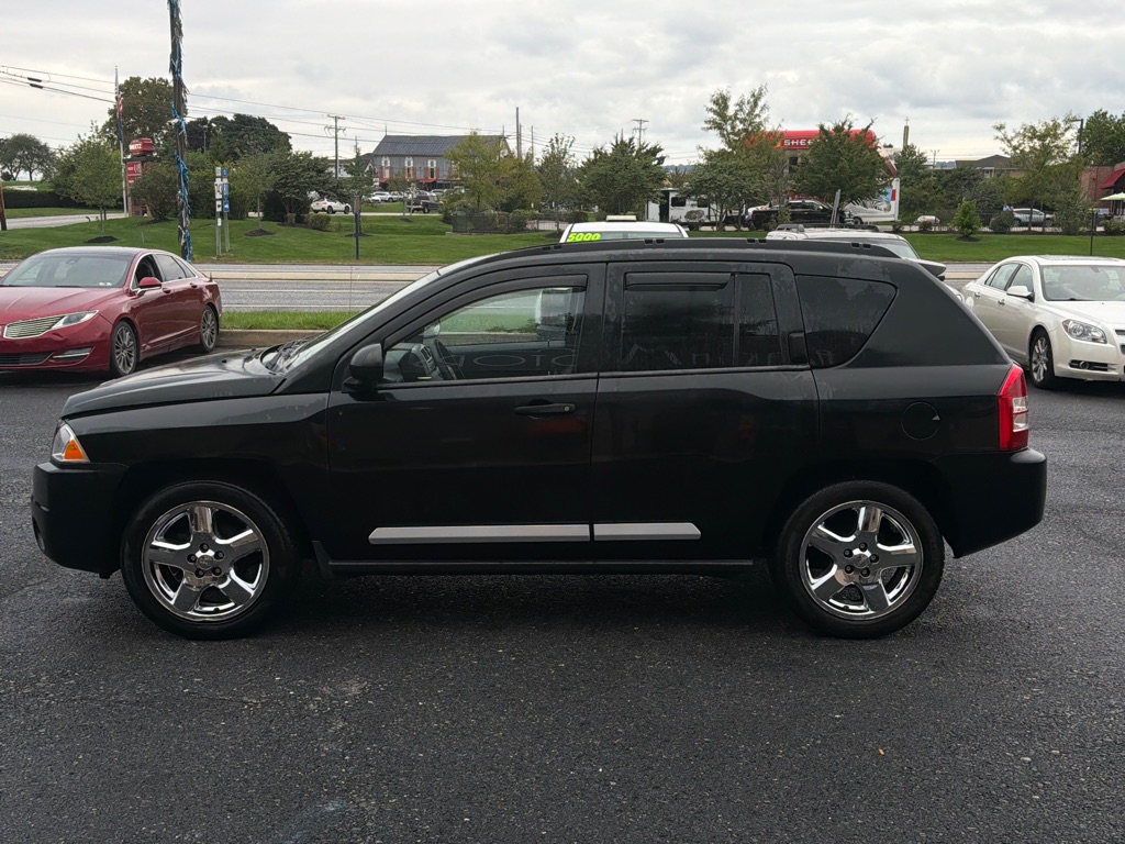 Photo 6 of this JEEP COMPASS