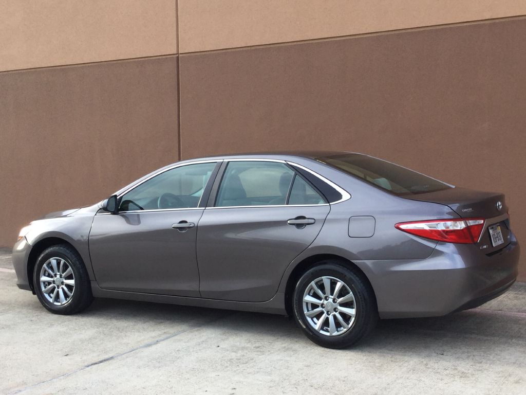 Photo 3 of this TOYOTA CAMRY