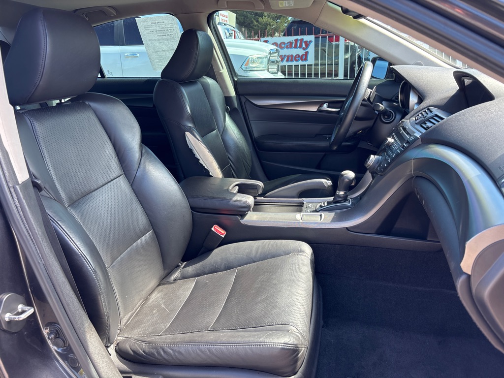 Photo 12 of this ACURA TL