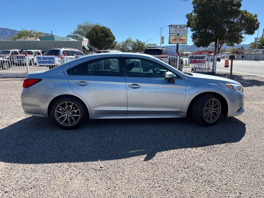 Photo 8 of this SUBARU LEGACY