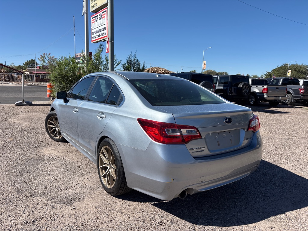 Photo 5 of this SUBARU LEGACY