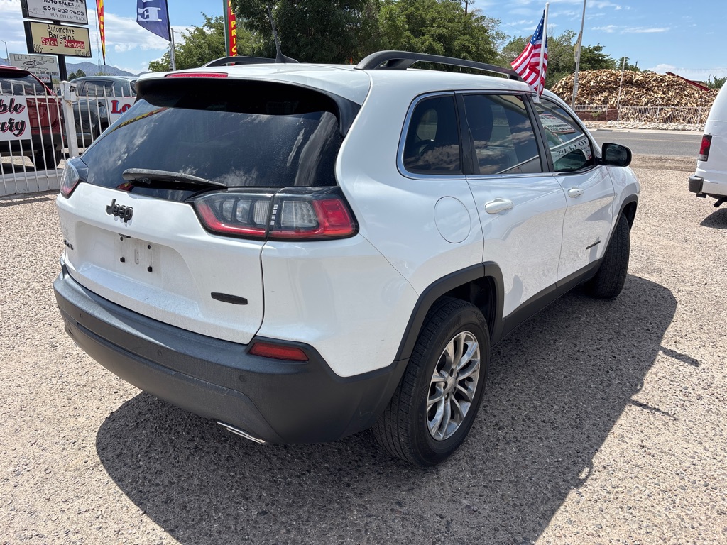 Photo 7 of this JEEP CHEROKEE