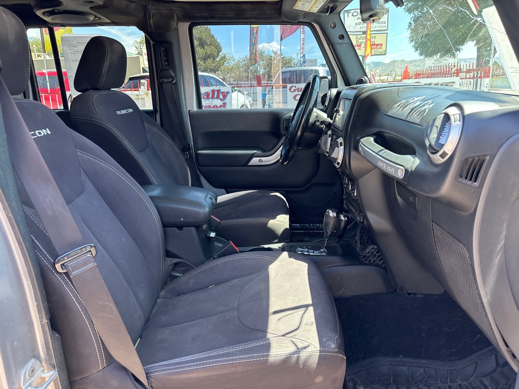Photo 13 of this JEEP WRANGLER UNLIMI