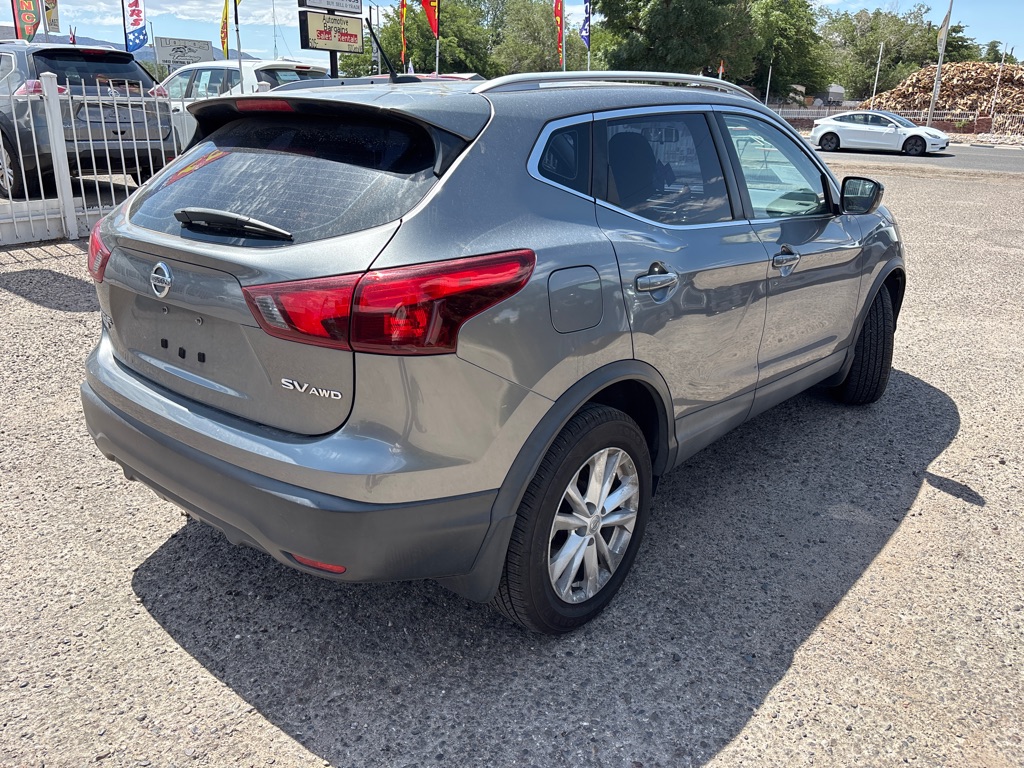 Photo 7 of this NISSAN ROGUE SPORT