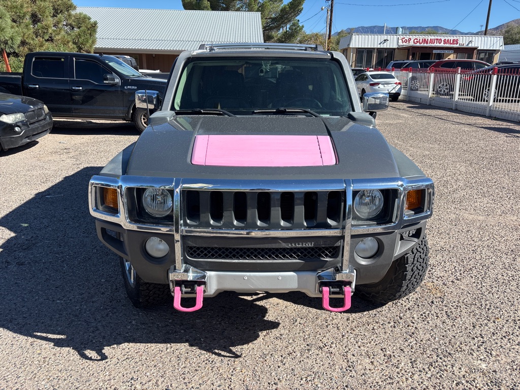 Photo 2 of this HUMMER H3