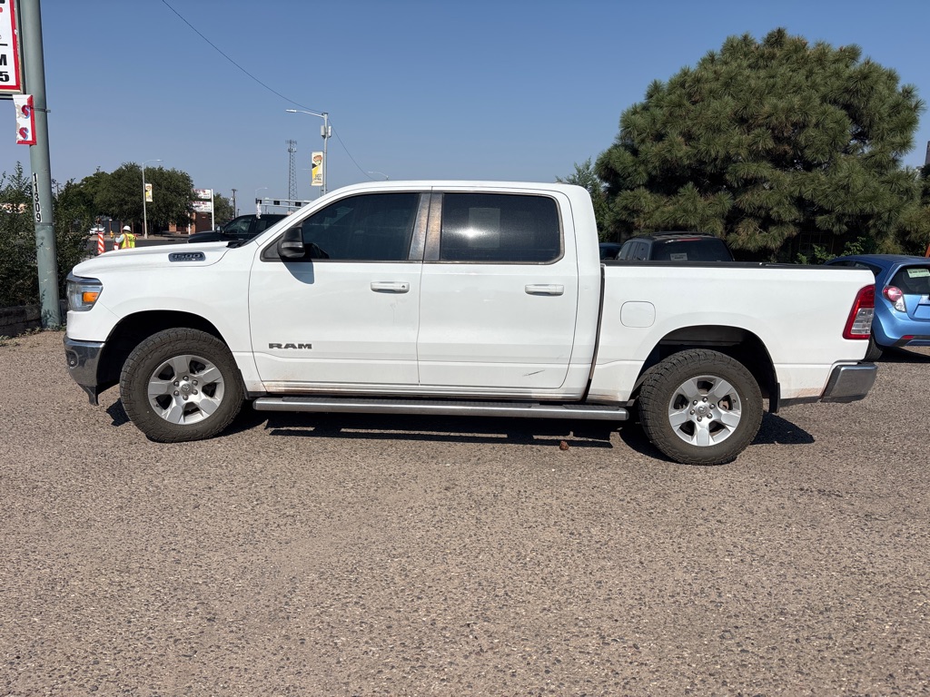 Photo 4 of this RAM 1500