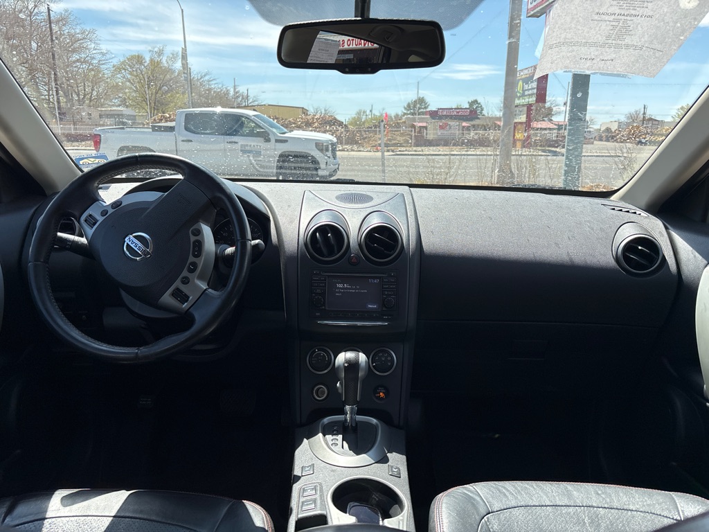 Photo 14 of this NISSAN ROGUE