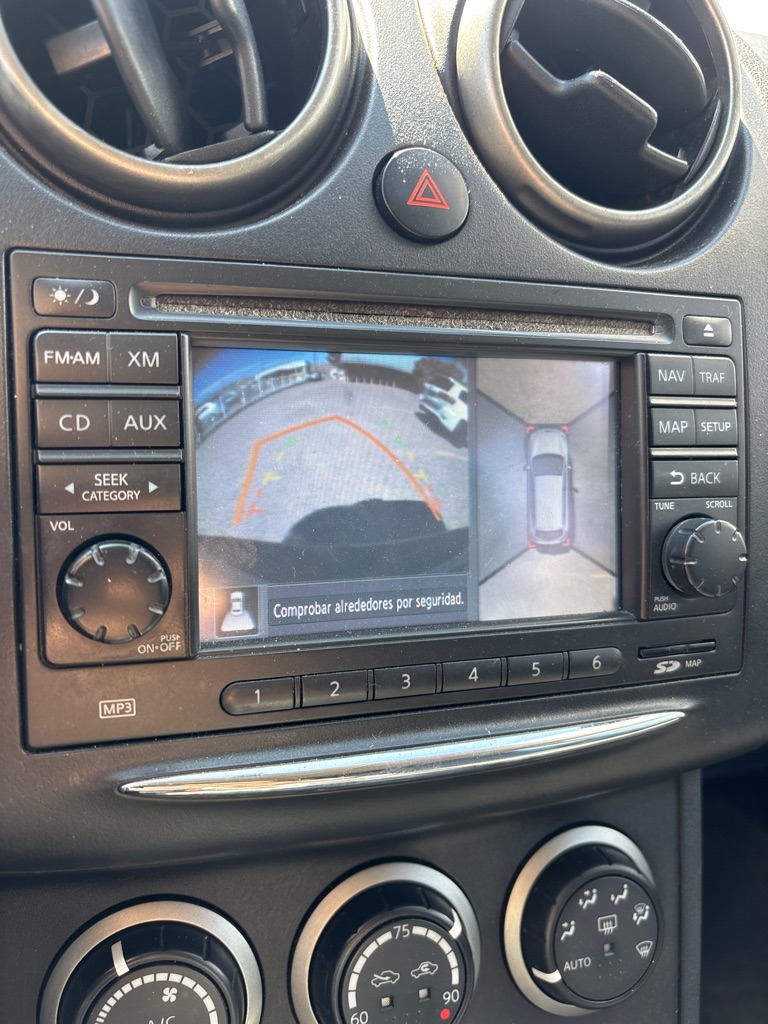 Photo 21 of this NISSAN ROGUE