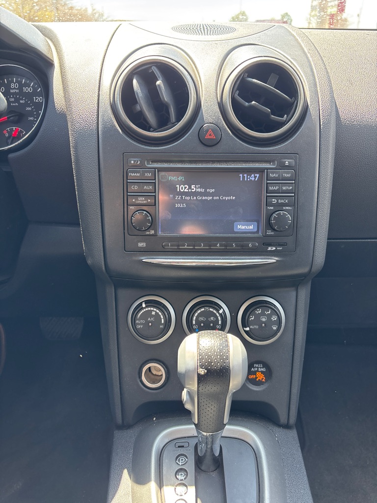 Photo 15 of this NISSAN ROGUE