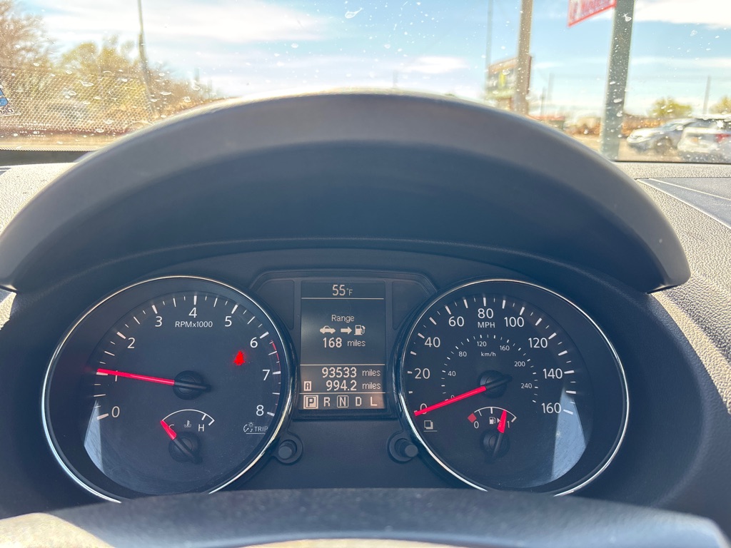 Photo 16 of this NISSAN ROGUE