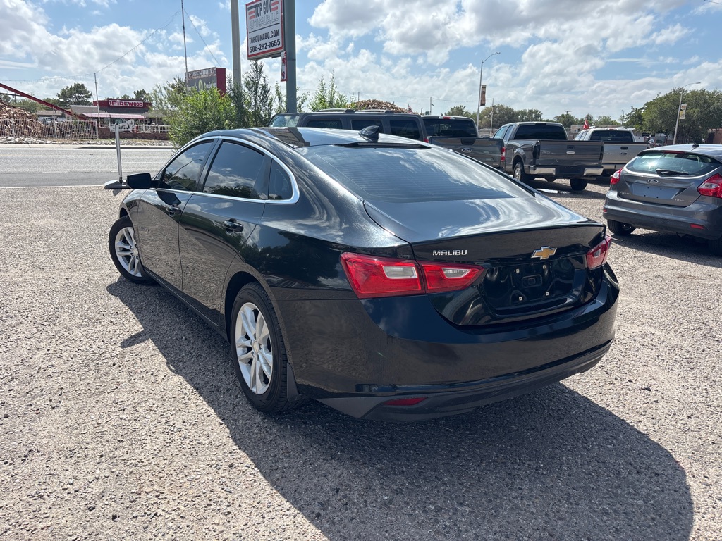 Photo 5 of this CHEVROLET MALIBU