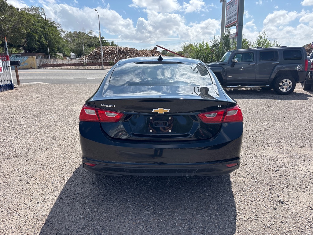 Photo 6 of this CHEVROLET MALIBU
