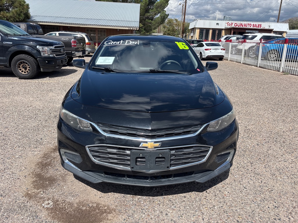 Photo 2 of this CHEVROLET MALIBU
