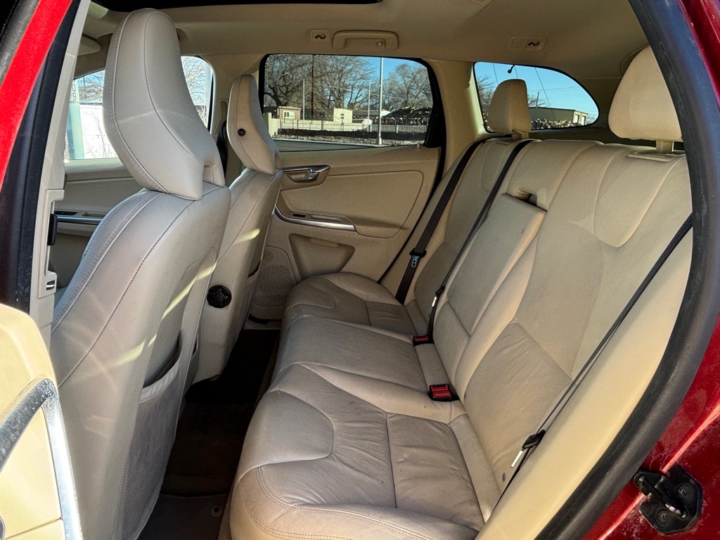 Photo 9 of this VOLVO XC60