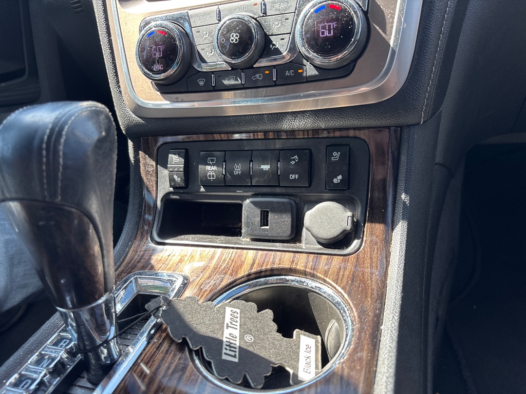 Photo 22 of this GMC ACADIA