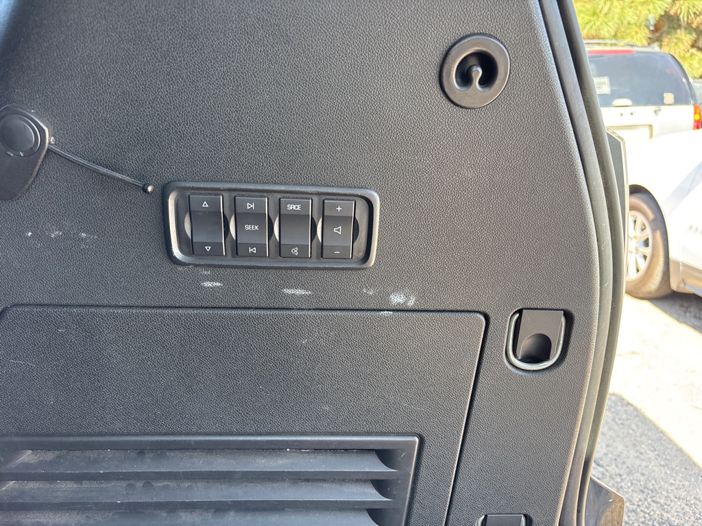 Photo 14 of this GMC ACADIA