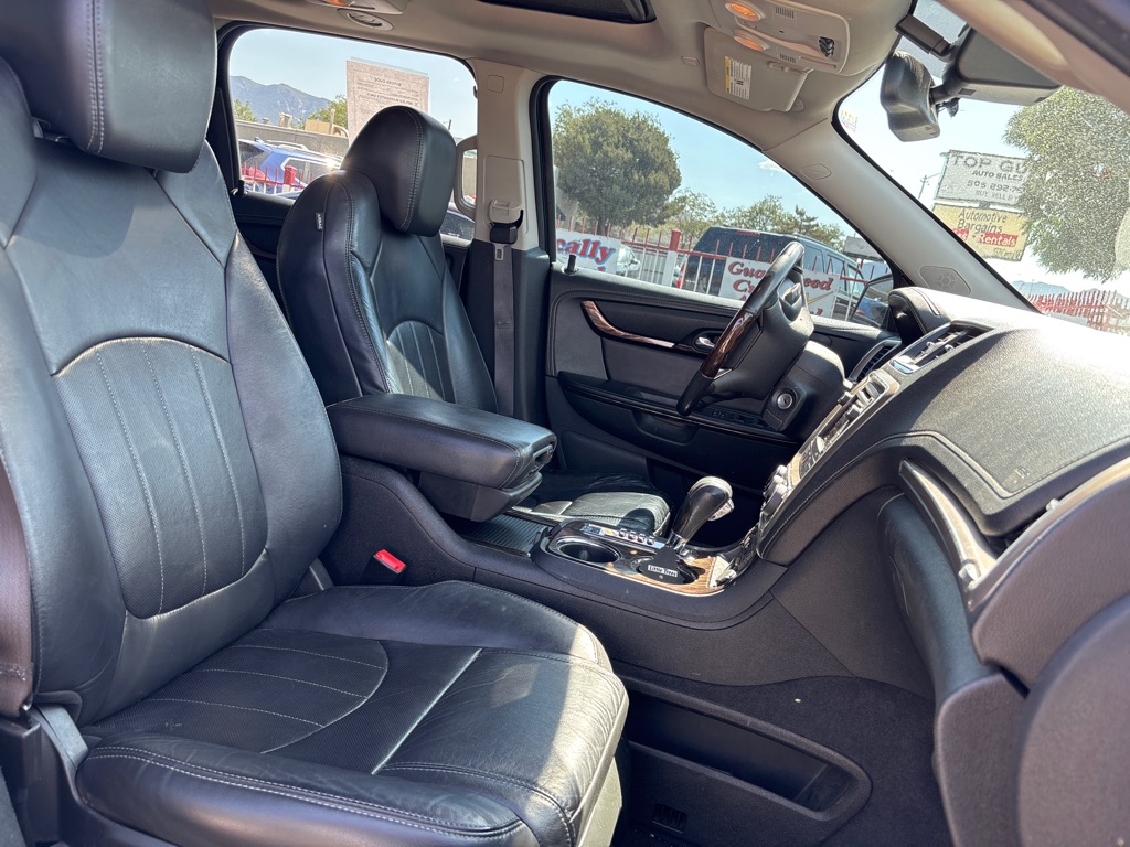 Photo 17 of this GMC ACADIA