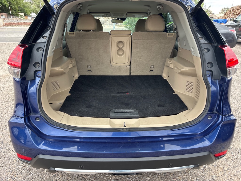 Photo 11 of this NISSAN ROGUE