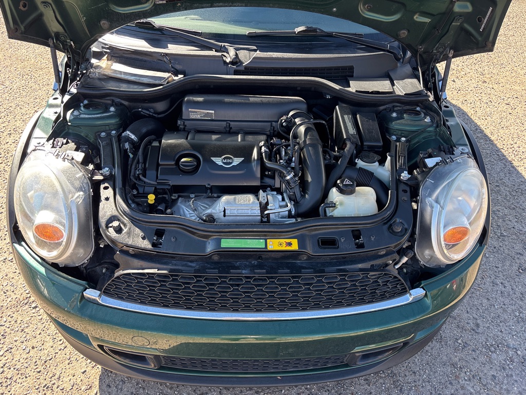 Photo 22 of this MINI COOPER