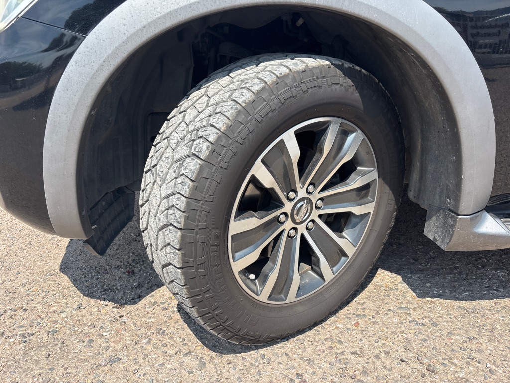 Photo 24 of this NISSAN ARMADA
