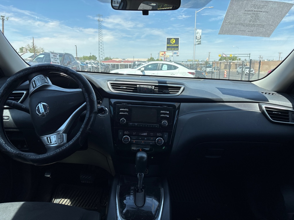 Photo 14 of this NISSAN ROGUE