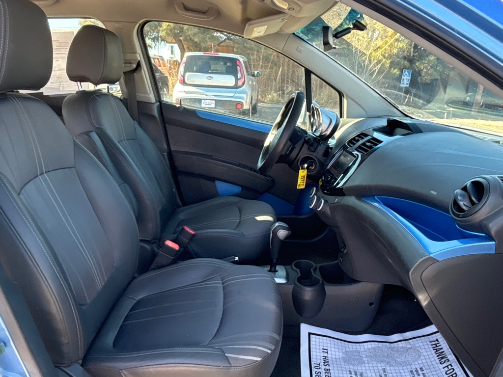 Photo 13 of this CHEVROLET SPARK