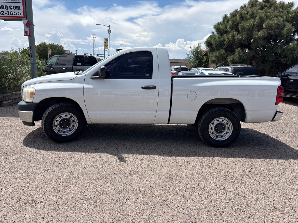 Photo 4 of this DODGE RAM 1500